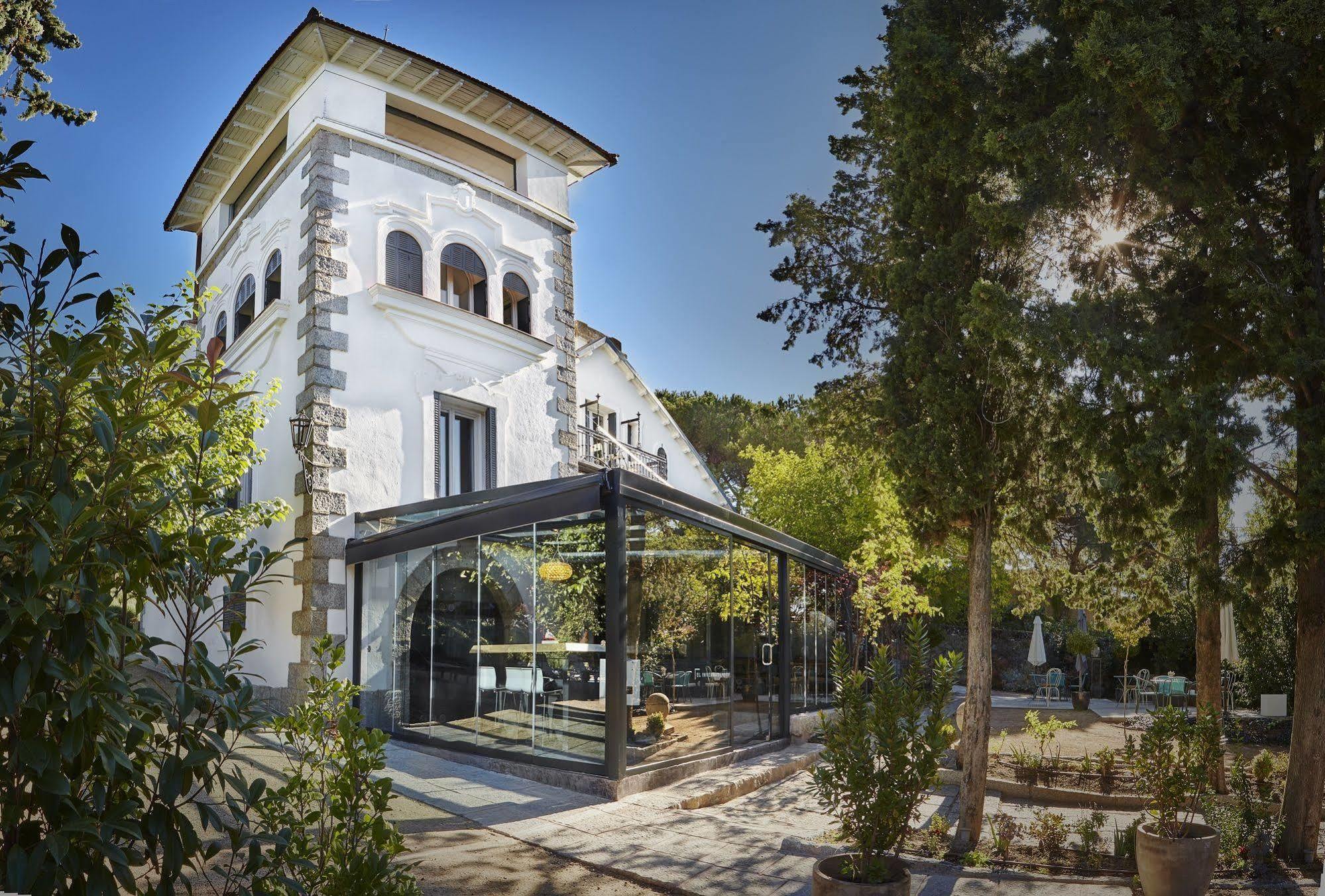 Box Art Hotel - La Torre Collado Mediano Eksteriør bilde