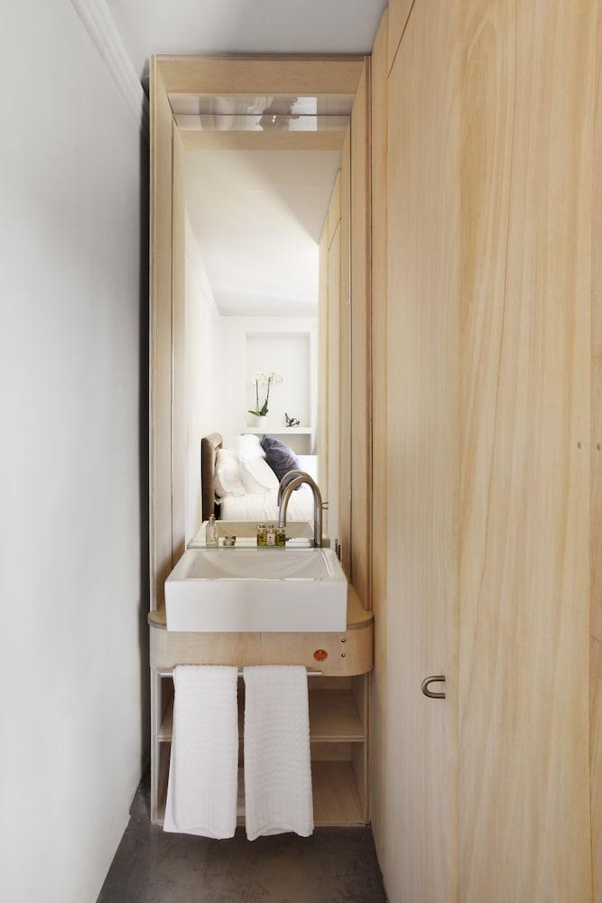 Box Art Hotel - La Torre Collado Mediano Eksteriør bilde